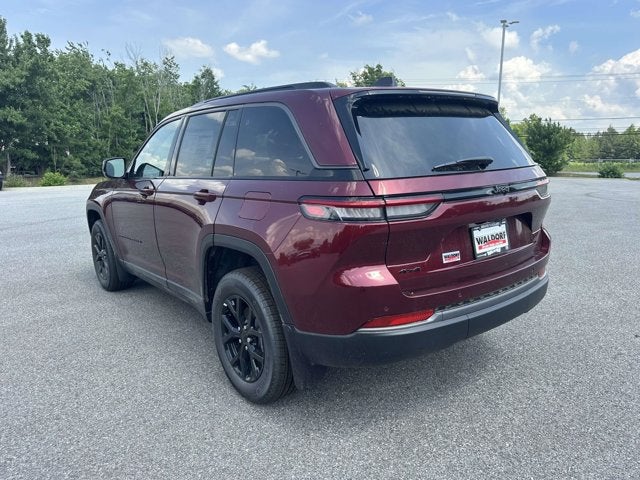 2026 Jeep Grand Cherokee GRAND CHEROKEE LAREDO ALTITUDE 4X4