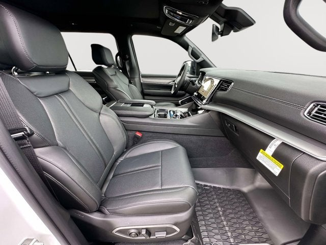 2026 Jeep Grand Wagoneer GRAND WAGONEER UPLAND 4X4