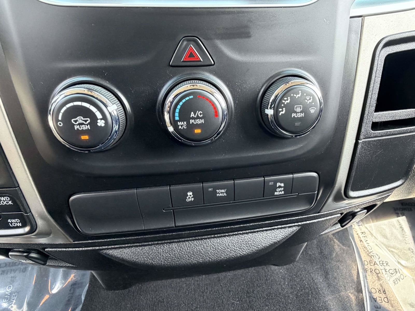 2020 RAM 1500 Classic Warlock Crew Cab 4x4 5'7' Box