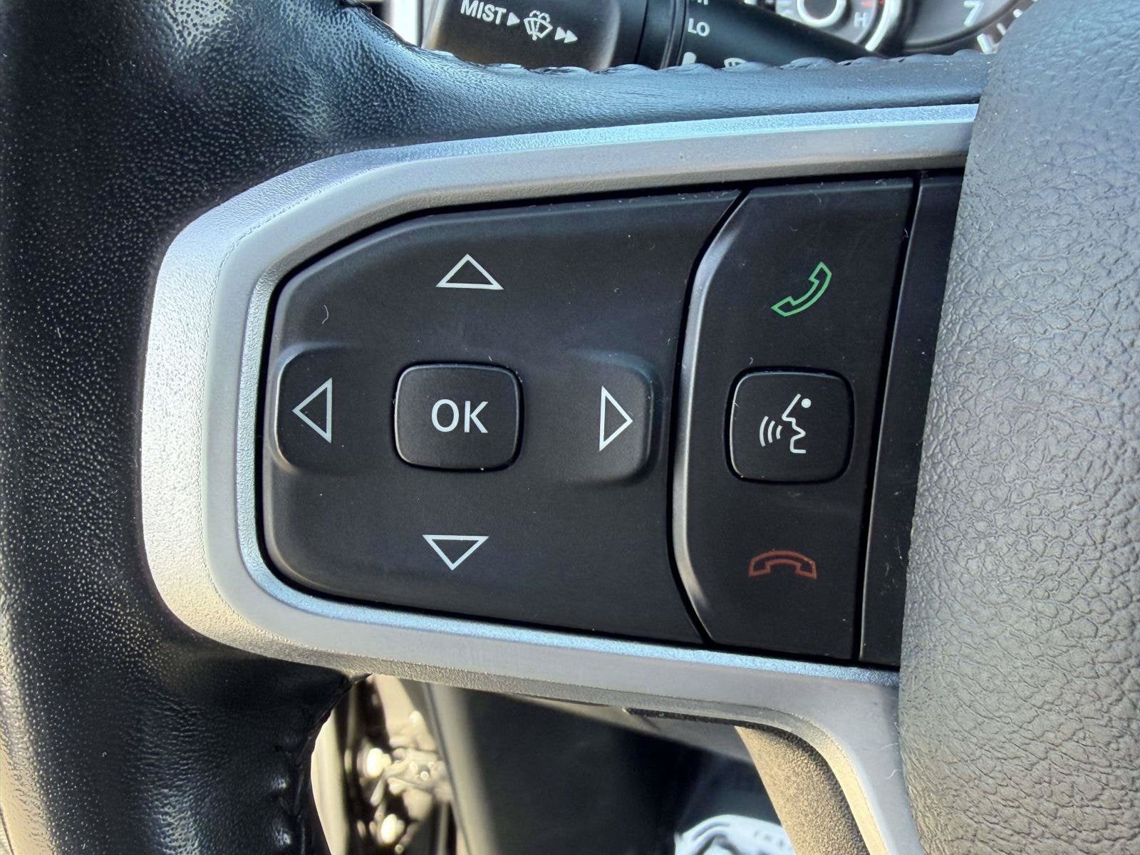 2022 RAM 1500 Big Horn Crew Cab 4x4 5'7' Box