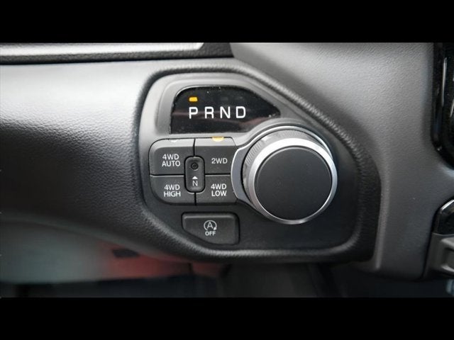 2025 RAM Ram 1500 RAM 1500 BIG HORN CREW CAB 4X4 5'7' BOX