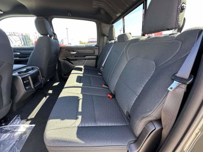 2027 RAM Ram 1500 RAM 1500 EXPRESS CREW CAB 4X4 5'7' BOX