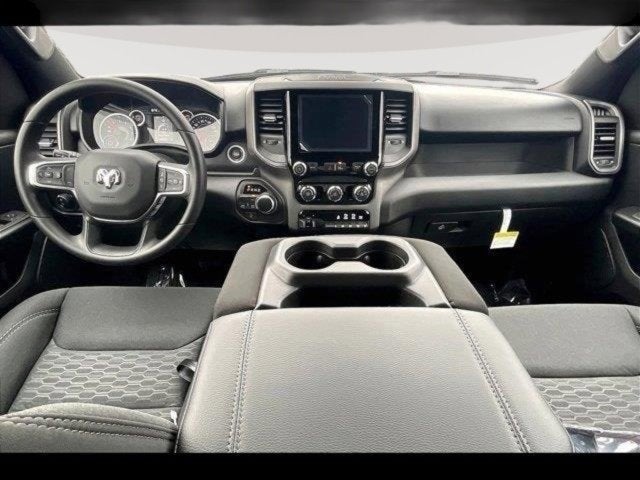 2025 RAM Ram 1500 RAM 1500 TRADESMAN CREW CAB 4X4 5'7' BOX