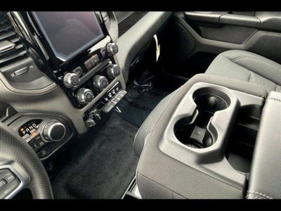 2025 RAM Ram 1500 RAM 1500 TRADESMAN CREW CAB 4X4 5'7' BOX