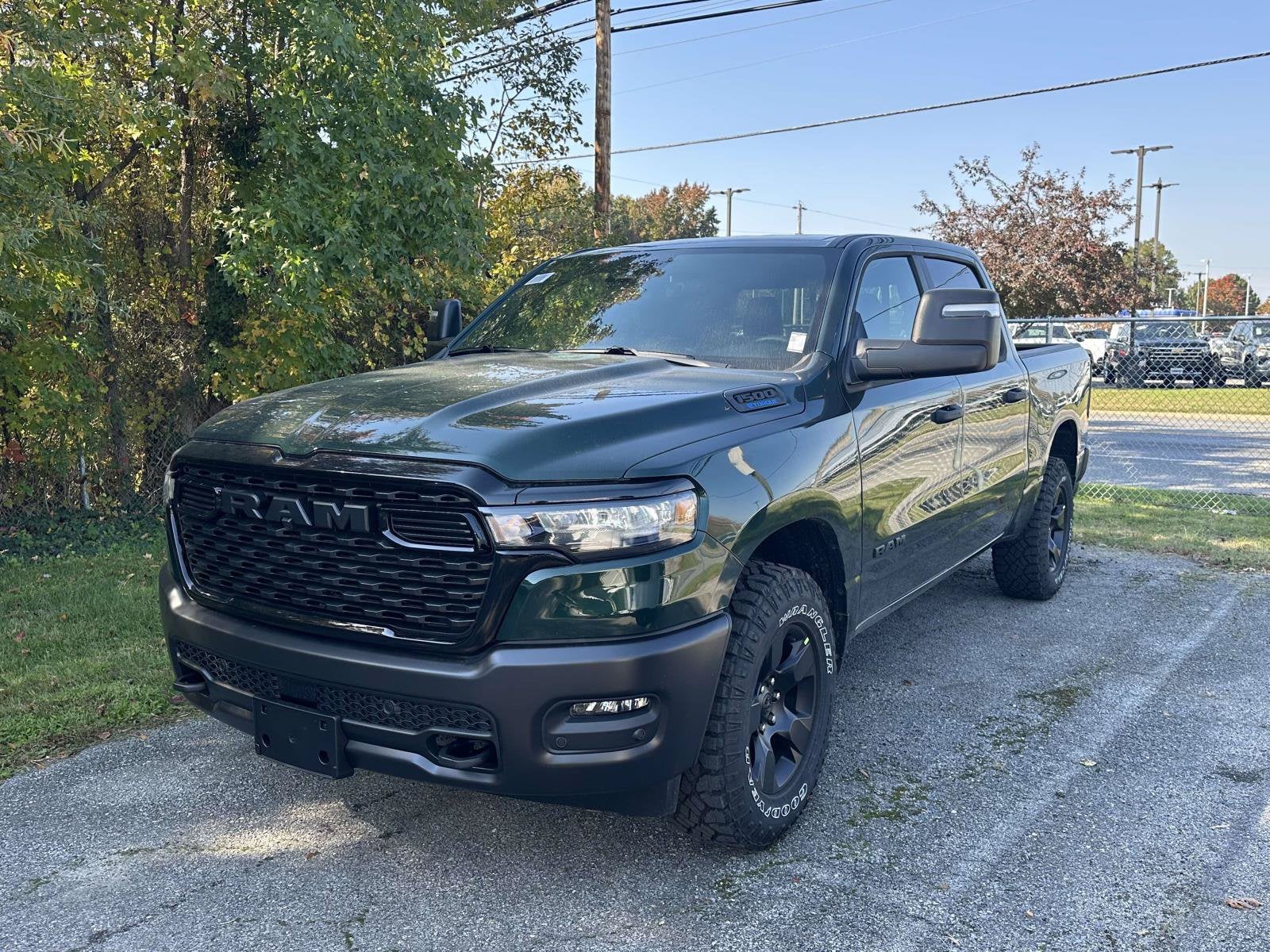 2027 RAM Ram 1500 RAM 1500 WARLOCK CREW CAB 4X4 5'7' BOX
