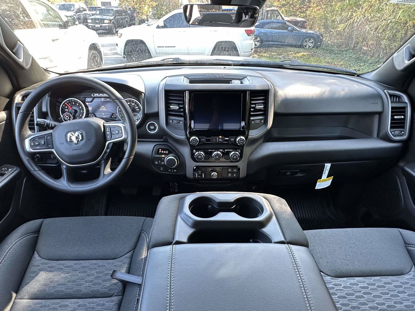 2027 RAM Ram 1500 RAM 1500 WARLOCK CREW CAB 4X4 5'7' BOX