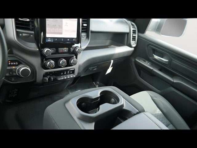 2025 RAM Ram 1500 RAM 1500 TRADESMAN CREW CAB 4X4 5'7' BOX