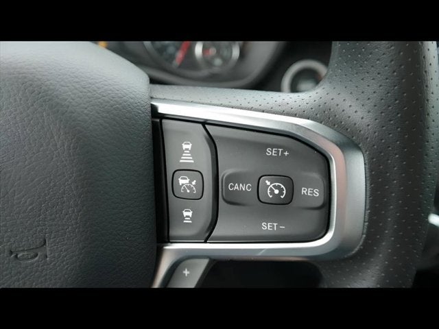 2025 RAM Ram 1500 RAM 1500 TRADESMAN CREW CAB 4X4 5'7' BOX