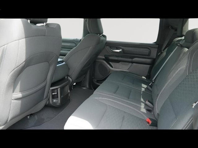 2025 RAM Ram 1500 RAM 1500 TRADESMAN CREW CAB 4X4 5'7' BOX