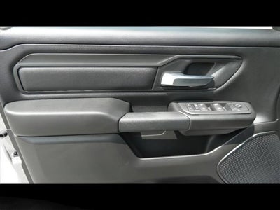 2025 RAM Ram 1500 RAM 1500 TRADESMAN CREW CAB 4X4 5'7' BOX