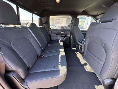2027 RAM Ram 1500 RAM 1500 EXPRESS CREW CAB 4X4 5'7' BOX