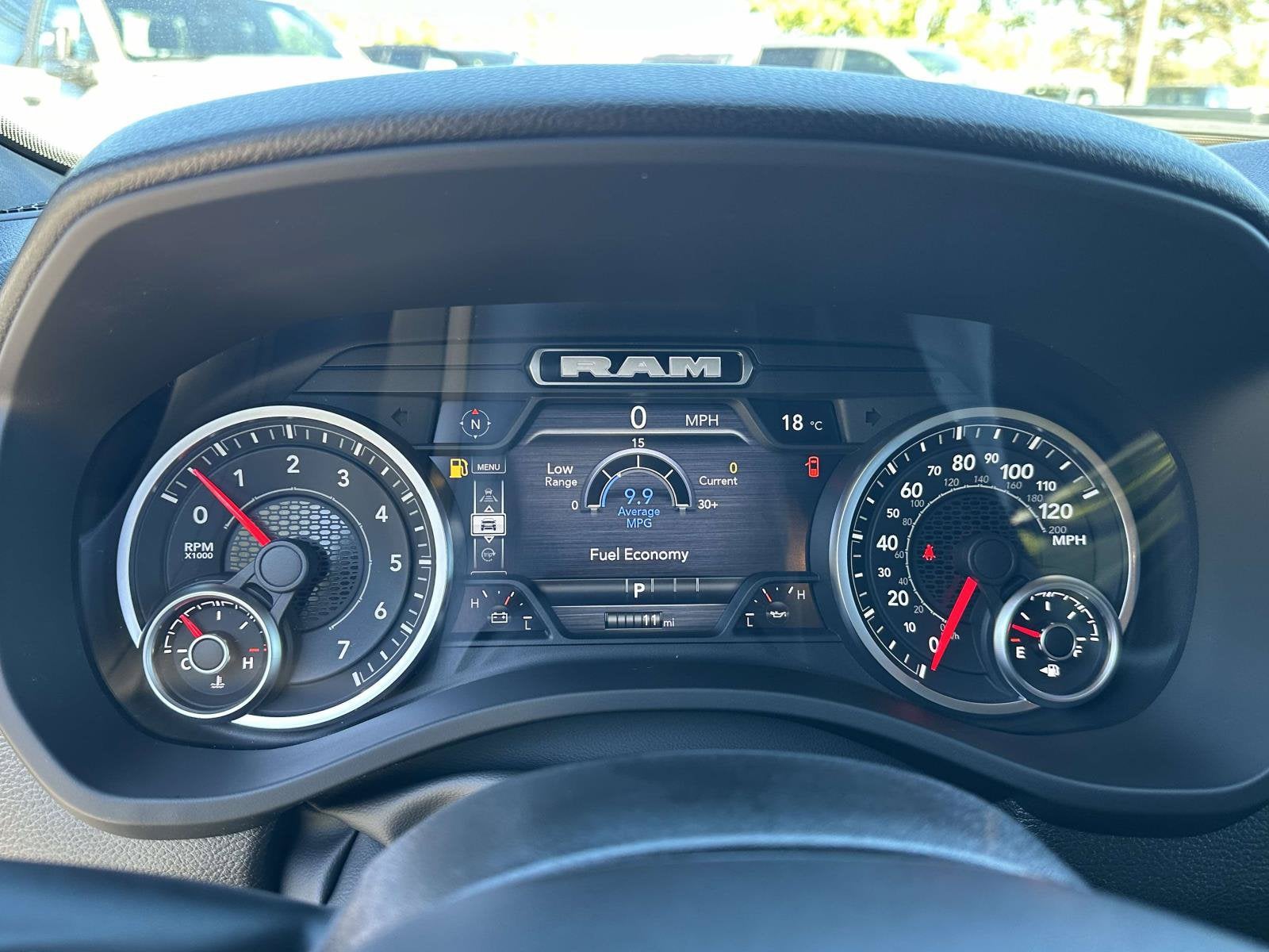 2027 RAM Ram 1500 RAM 1500 EXPRESS CREW CAB 4X4 5'7' BOX