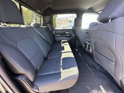 2027 RAM Ram 1500 RAM 1500 EXPRESS CREW CAB 4X4 5'7' BOX