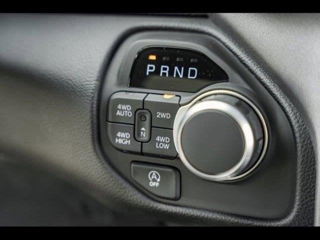 2025 RAM Ram 1500 RAM 1500 BIG HORN QUAD CAB 4X4 6'4' BOX