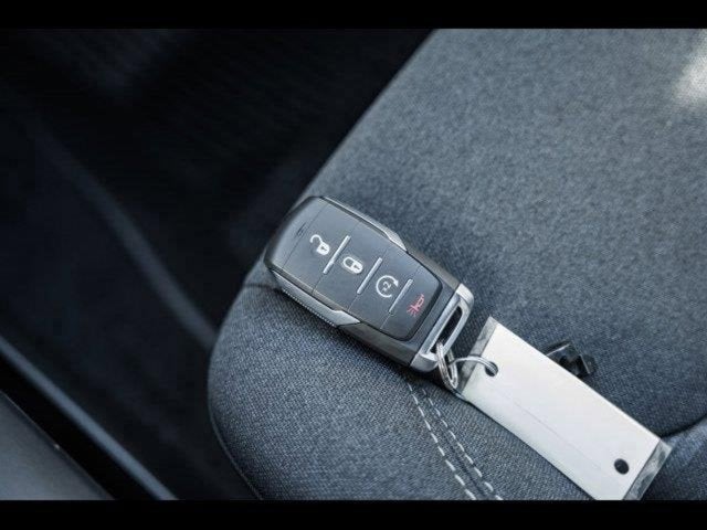 2025 RAM Ram 1500 RAM 1500 BIG HORN CREW CAB 4X4 5'7' BOX