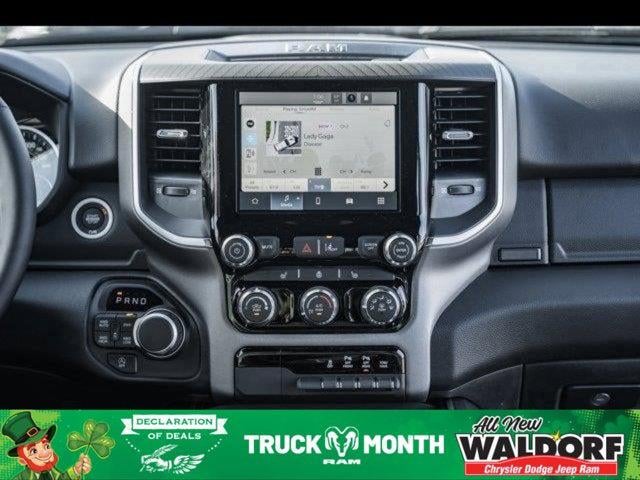 2025 RAM Ram 1500 RAM 1500 BIG HORN CREW CAB 4X4 5'7' BOX