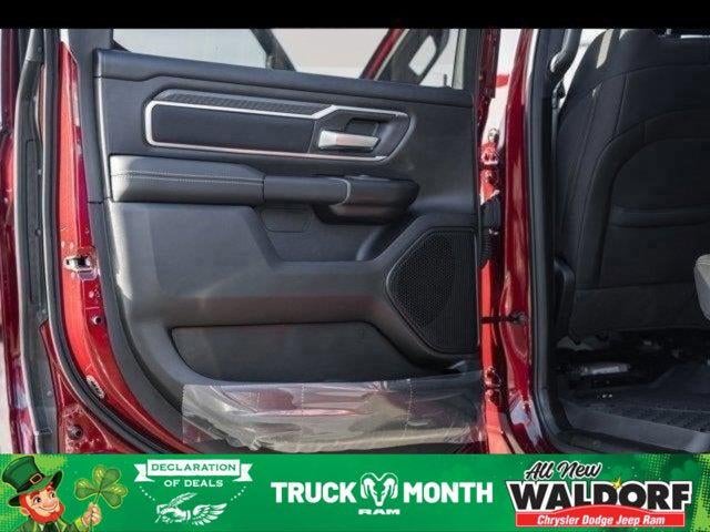 2025 RAM Ram 1500 RAM 1500 BIG HORN CREW CAB 4X4 5'7' BOX