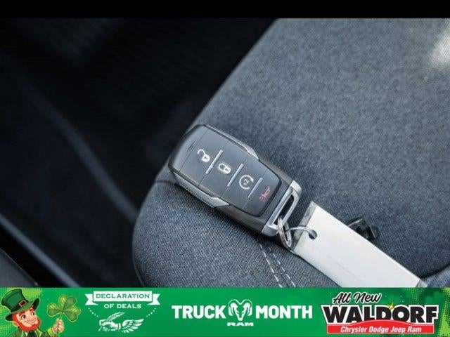 2025 RAM Ram 1500 RAM 1500 BIG HORN CREW CAB 4X4 5'7' BOX