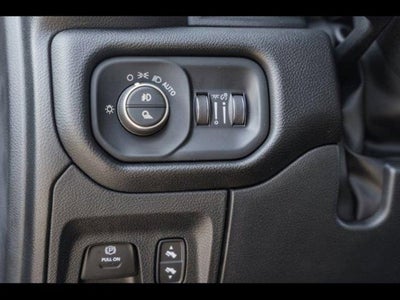 2025 RAM Ram 1500 RAM 1500 BIG HORN CREW CAB 4X4 5'7' BOX