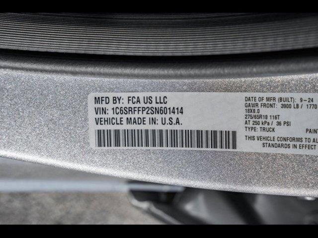 2025 RAM Ram 1500 RAM 1500 BIG HORN CREW CAB 4X4 5'7' BOX