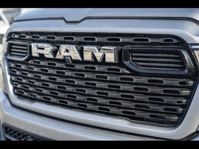 2025 RAM Ram 1500 RAM 1500 BIG HORN CREW CAB 4X4 5'7' BOX