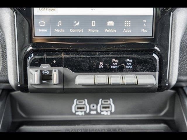 2025 RAM Ram 1500 RAM 1500 BIG HORN CREW CAB 4X4 5'7' BOX