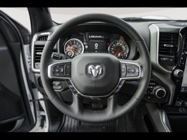 2025 RAM Ram 1500 RAM 1500 BIG HORN CREW CAB 4X4 5'7' BOX