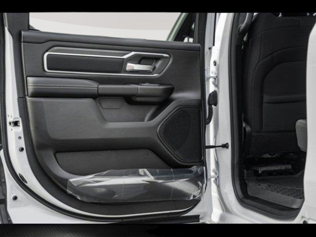 2025 RAM Ram 1500 RAM 1500 BIG HORN CREW CAB 4X4 5'7' BOX