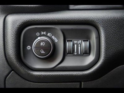 2025 RAM Ram 1500 RAM 1500 BIG HORN CREW CAB 4X4 5'7' BOX