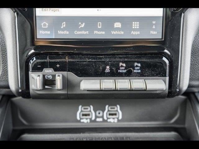 2025 RAM Ram 1500 RAM 1500 BIG HORN CREW CAB 4X4 5'7' BOX