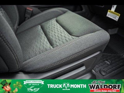 2025 RAM Ram 1500 RAM 1500 BIG HORN CREW CAB 4X4 5'7' BOX