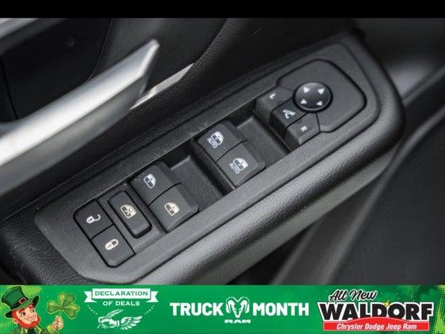 2025 RAM Ram 1500 RAM 1500 BIG HORN CREW CAB 4X4 5'7' BOX