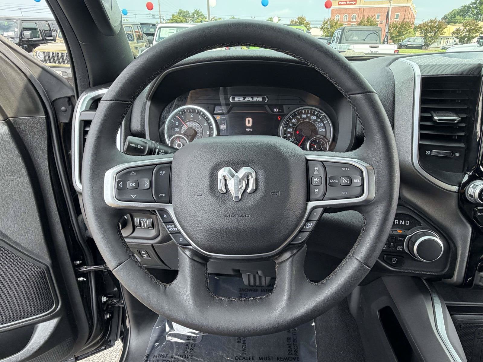 2025 RAM 1500 Big Horn Crew Cab 4x4 5'7' Box