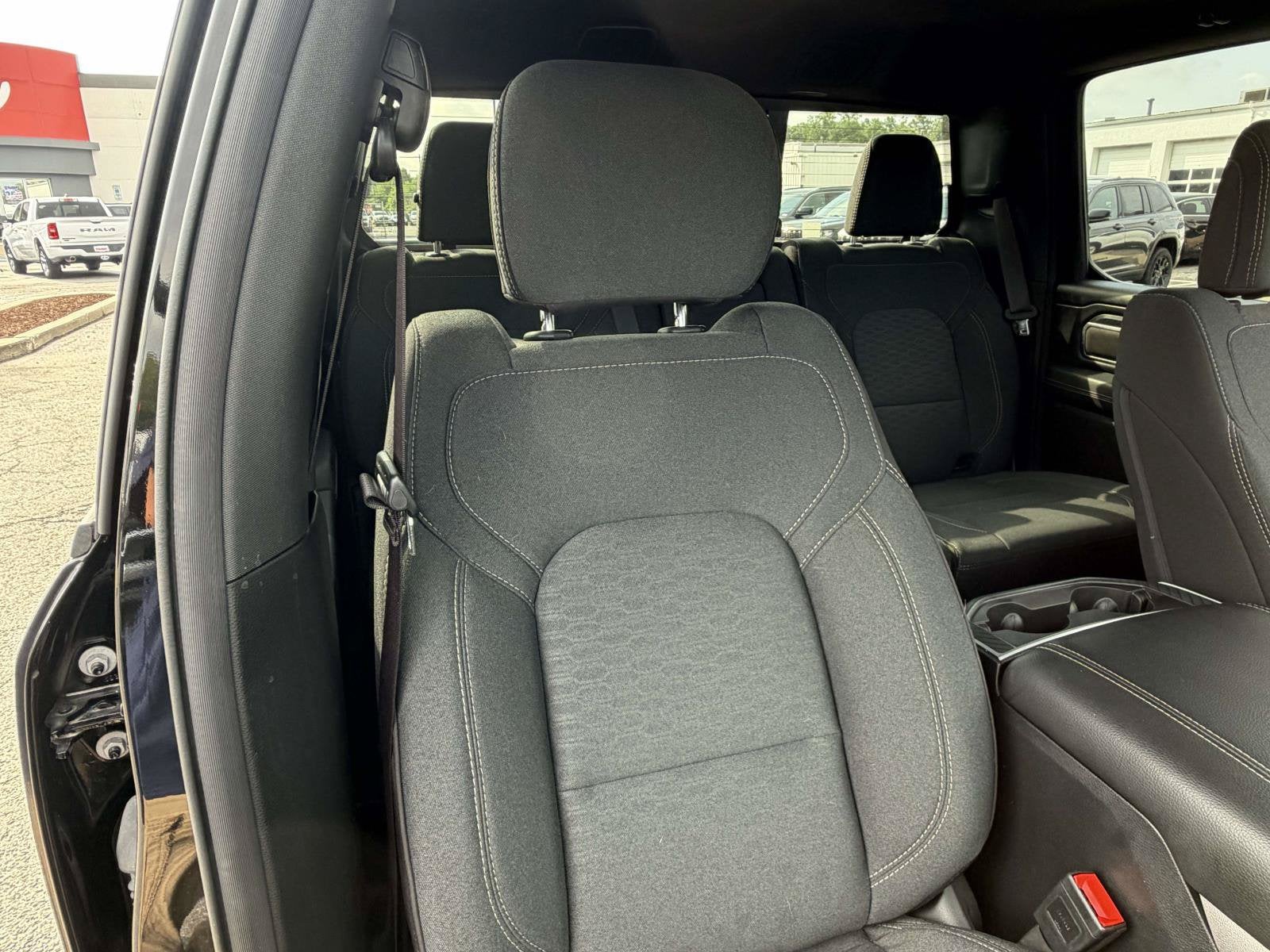 2025 RAM 1500 Big Horn Crew Cab 4x4 5'7' Box