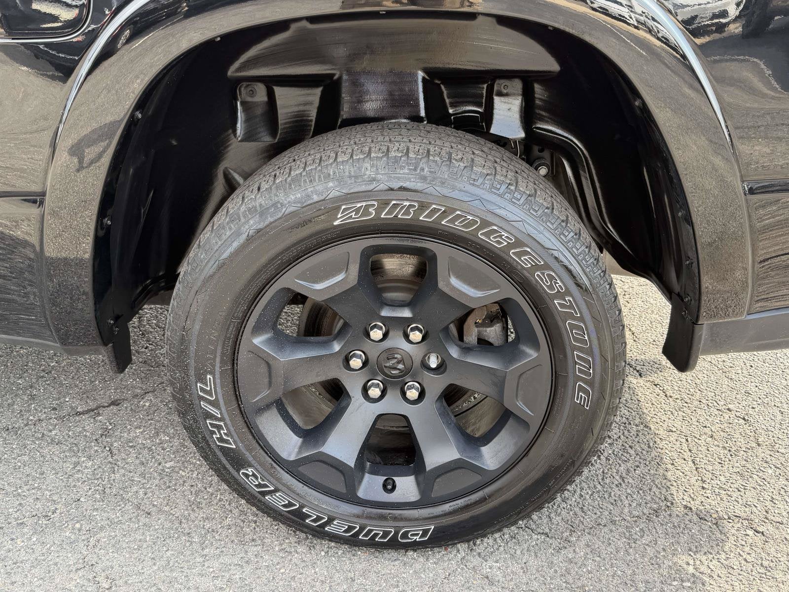 2025 RAM 1500 Big Horn Crew Cab 4x4 5'7' Box