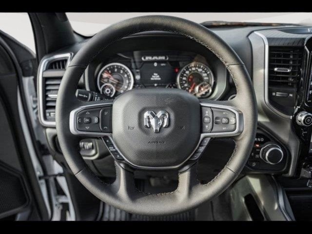 2025 RAM Ram 1500 RAM 1500 BIG HORN CREW CAB 4X4 5'7' BOX