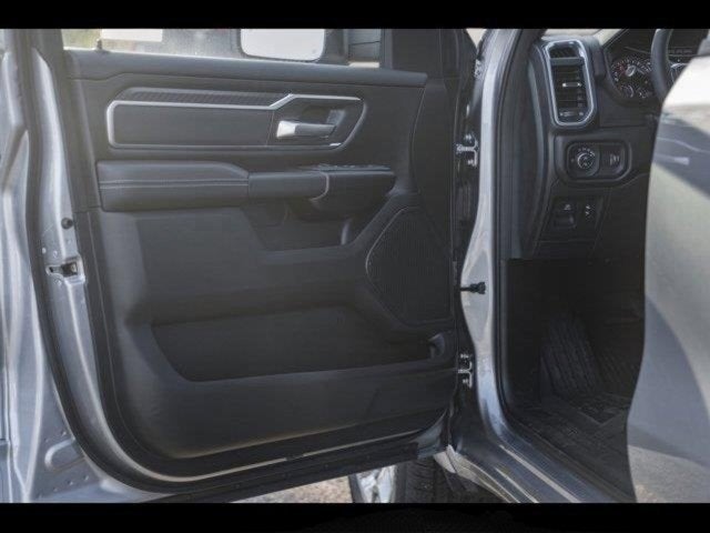 2025 RAM Ram 1500 RAM 1500 BIG HORN CREW CAB 4X4 5'7' BOX