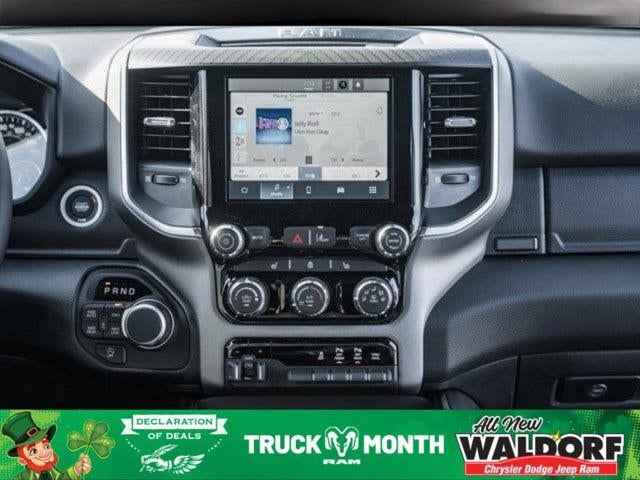 2025 RAM Ram 1500 RAM 1500 BIG HORN CREW CAB 4X4 5'7' BOX