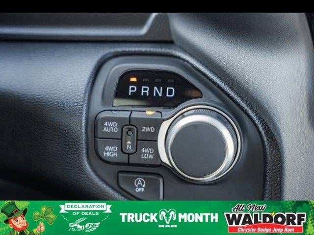 2025 RAM Ram 1500 RAM 1500 BIG HORN CREW CAB 4X4 5'7' BOX