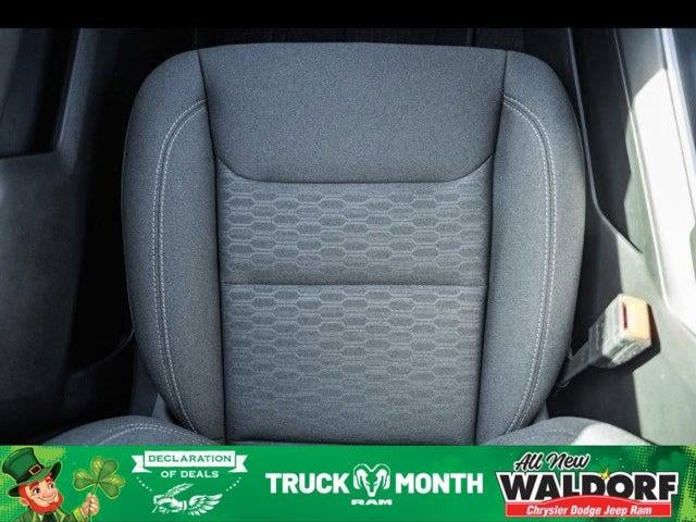 2025 RAM Ram 1500 RAM 1500 BIG HORN CREW CAB 4X4 5'7' BOX