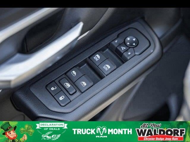 2025 RAM Ram 1500 RAM 1500 BIG HORN CREW CAB 4X4 5'7' BOX