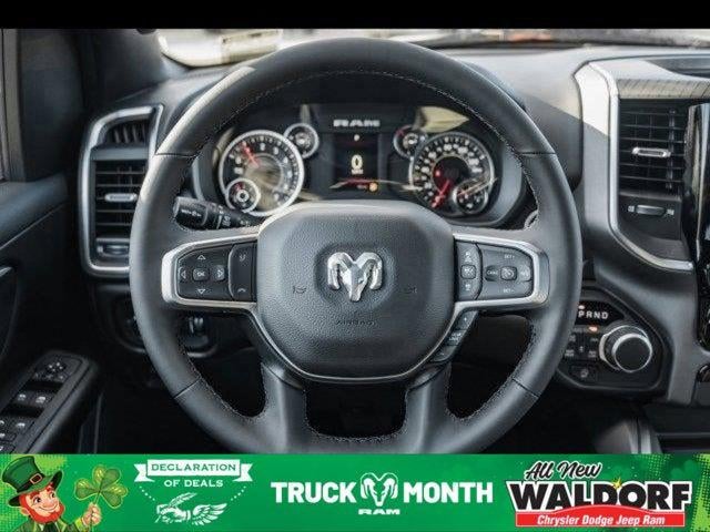 2025 RAM Ram 1500 RAM 1500 BIG HORN CREW CAB 4X4 5'7' BOX