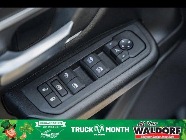 2025 RAM Ram 1500 RAM 1500 BIG HORN CREW CAB 4X4 5'7' BOX