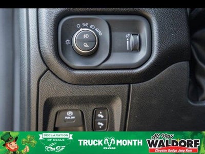 2025 RAM Ram 1500 RAM 1500 BIG HORN CREW CAB 4X4 5'7' BOX