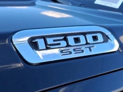 2025 RAM Ram 1500 RAM 1500 BIG HORN CREW CAB 4X4 5'7' BOX