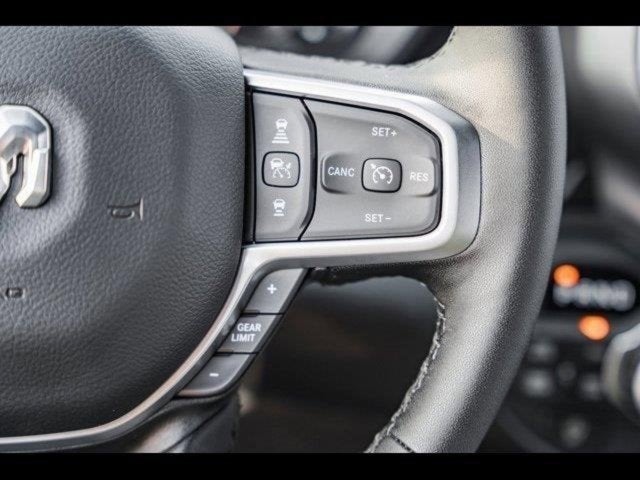 2025 RAM Ram 1500 RAM 1500 BIG HORN CREW CAB 4X4 5'7' BOX