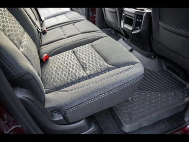 2025 RAM Ram 1500 RAM 1500 BIG HORN CREW CAB 4X4 5'7' BOX