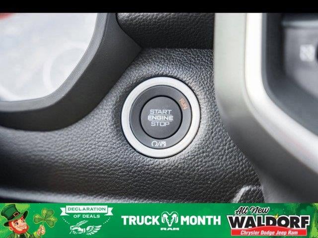 2025 RAM Ram 1500 RAM 1500 BIG HORN CREW CAB 4X4 5'7' BOX