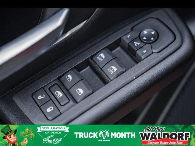 2025 RAM Ram 1500 RAM 1500 BIG HORN CREW CAB 4X4 5'7' BOX