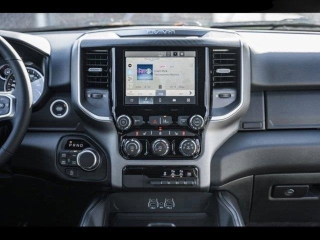 2025 RAM Ram 1500 RAM 1500 BIG HORN CREW CAB 4X4 5'7' BOX